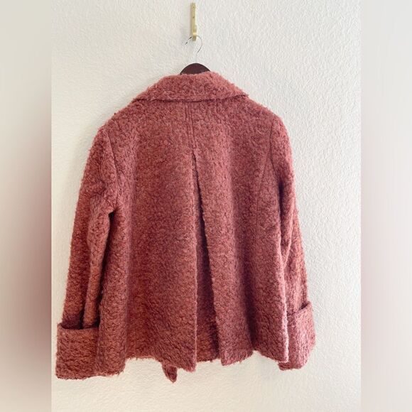 Anthropologie Tabitha Toggle Pea faux fur Coat. NWT. Medium - Picture 4 of 8